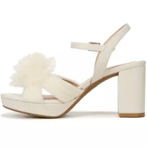 LifeStride Last Dance 3 Platform Ivory Heels Sandals Size 8.5M New in Box - Picture 3 of 8